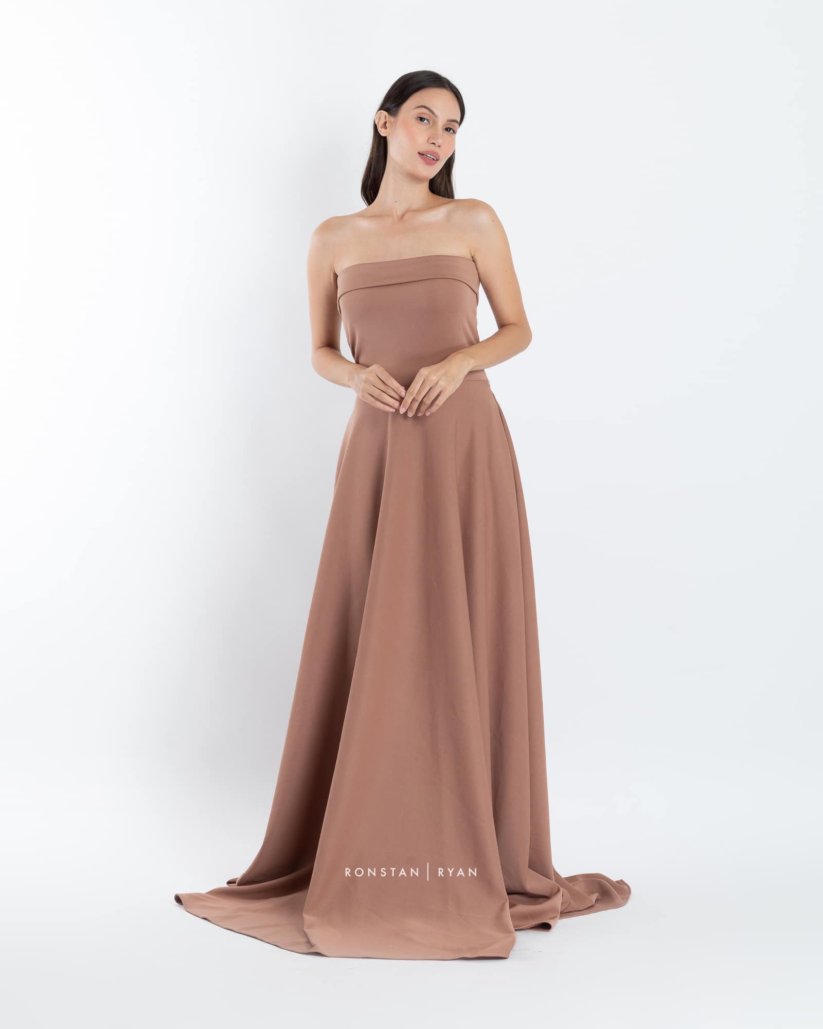 Tube best sale bridesmaid dresses